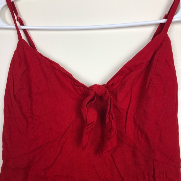 ✨Old Navy Tank Top with Knot Front✨ - Picture 2 of 5